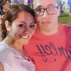 Meet your Posher, Nitza dayana